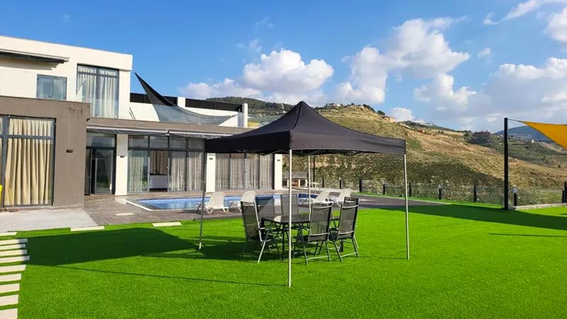 Exterior-beautiful-garden-view-image-of-Sana-Farm-B