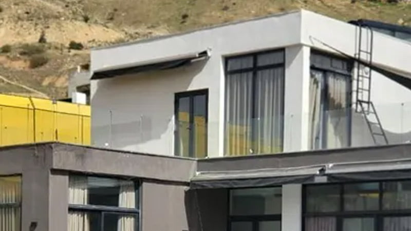 Exterior-of-Sana-Farm-A